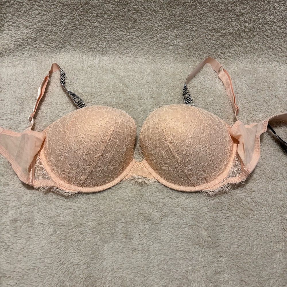 Victoria’s Secret Very Sexy Push-up Shine Strap